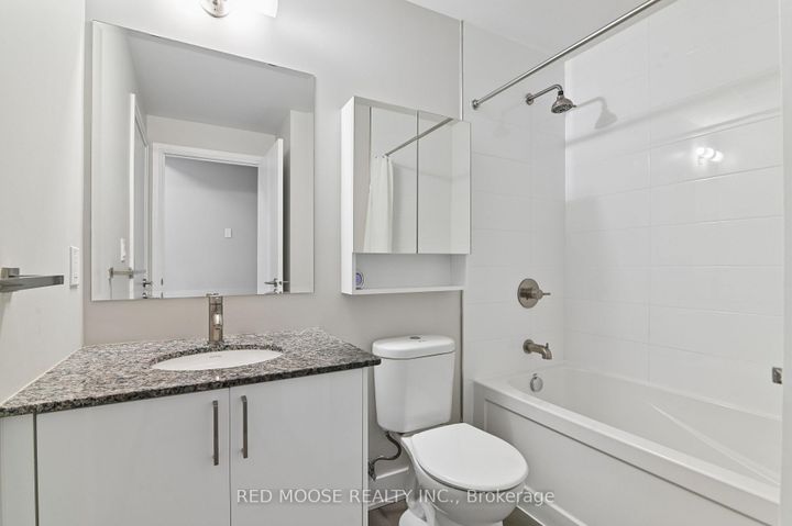 Photo 13 at 705 - 118 Holmwood Avenue, Glebe, Ottawa