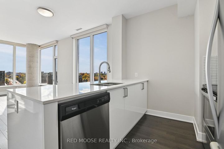 Photo 18 at 705 - 118 Holmwood Avenue, Glebe, Ottawa