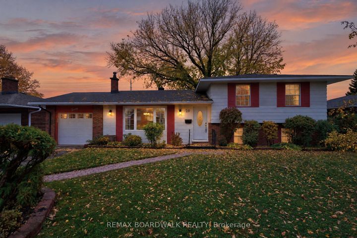 Photo 1 at 20 Tripp Crescent, Nepean (Pheasant Run), Ottawa