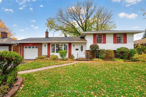 Photo 0 at 20 Tripp Crescent, Nepean (Pheasant Run), Ottawa