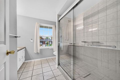 Photo 25 at 20 Tripp Crescent, Nepean (Pheasant Run), Ottawa