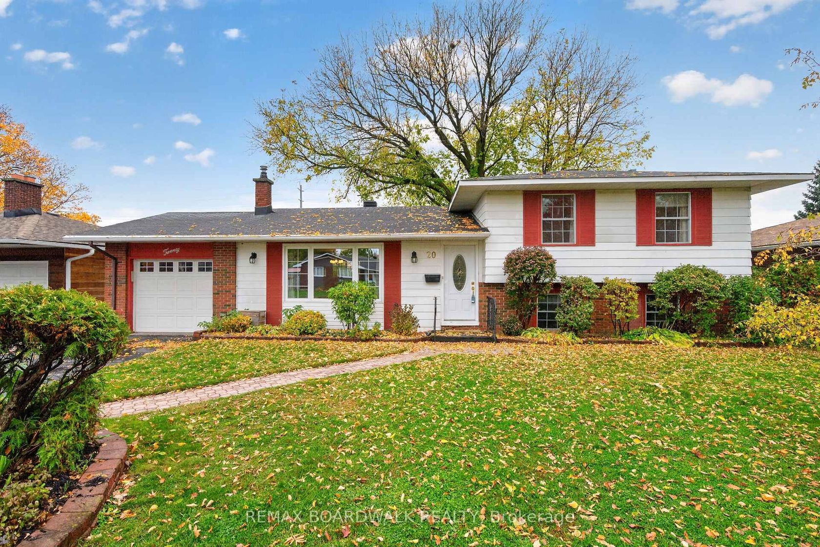 20 Tripp Crescent, Nepean (Pheasant Run), Ottawa 