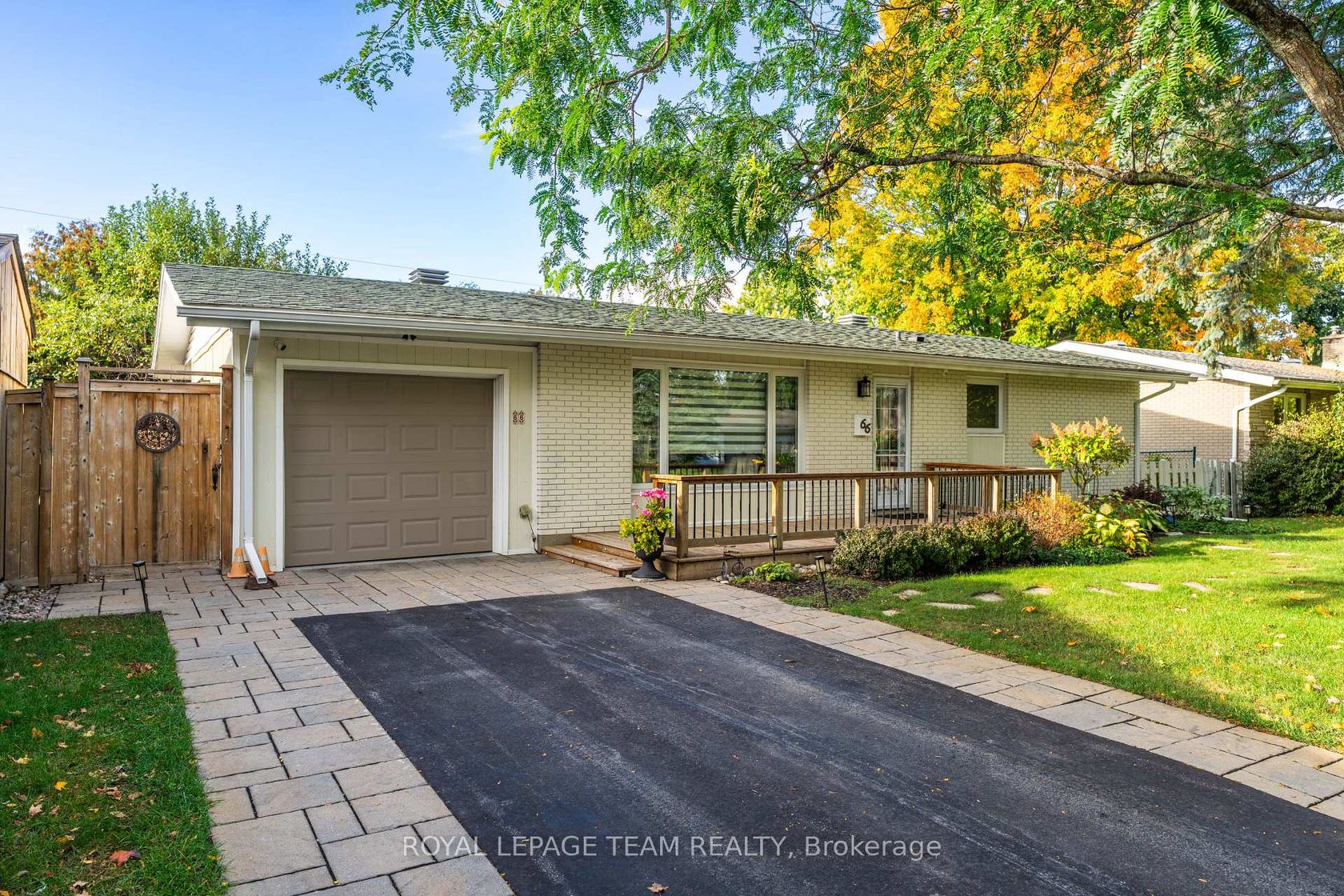 66 Still Water Drive, Nepean (Crystal Beach), Ottawa 
