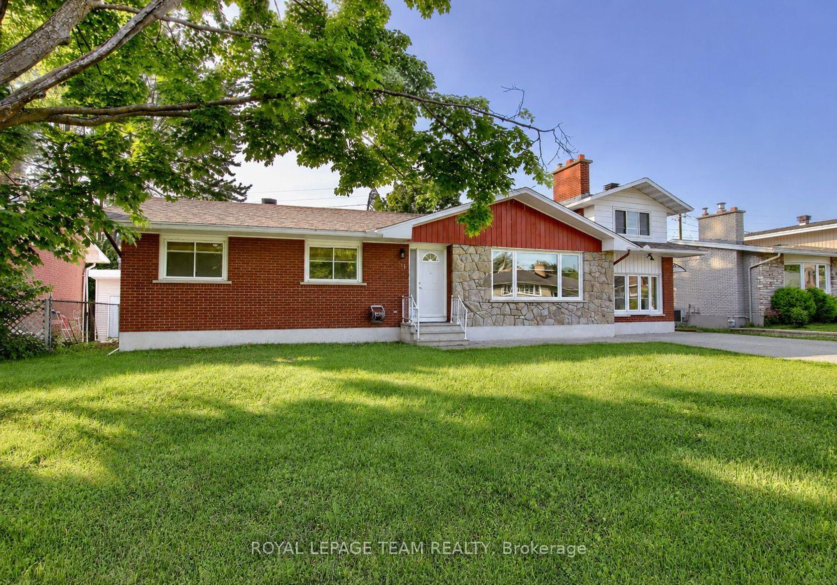 31 Pritchard Drive, Nepean (Manordale), Ottawa 