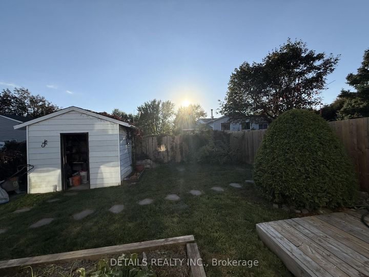 Photo 22 at 55 Saginaw Crescent, Nepean (Borden Farm/Stewart Farm/Carleton Heights/Parkwood Hills), Ottawa
