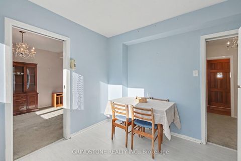 Photo 10 at 22 Lavina Crescent, Nepean (Leslie Park), Ottawa
