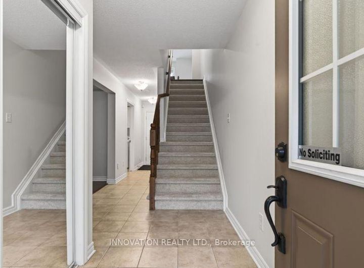 Photo 3 at 2043 Madrid Avenue, Nepean (Heritage Park), Ottawa