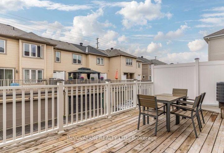 Photo 19 at 2043 Madrid Avenue, Nepean (Heritage Park), Ottawa