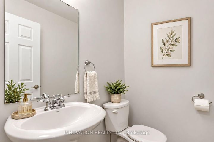 Photo 20 at 2043 Madrid Avenue, Nepean (Heritage Park), Ottawa