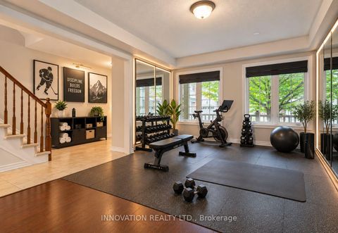 Photo 7 at 2043 Madrid Avenue, Nepean (Heritage Park), Ottawa
