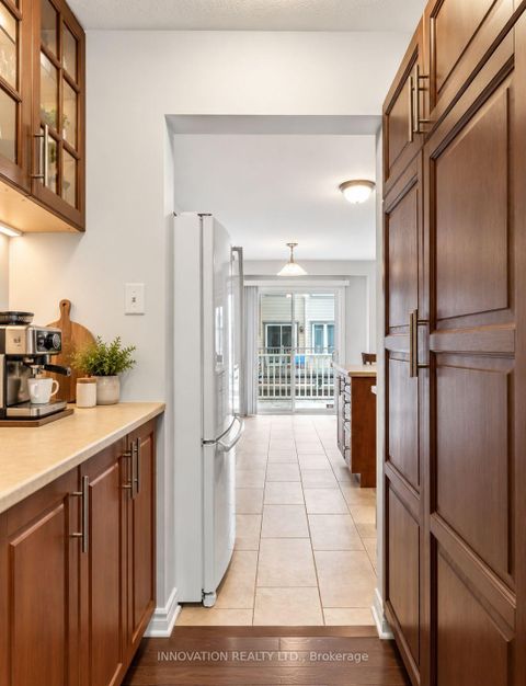 Photo 16 at 2043 Madrid Avenue, Nepean (Heritage Park), Ottawa
