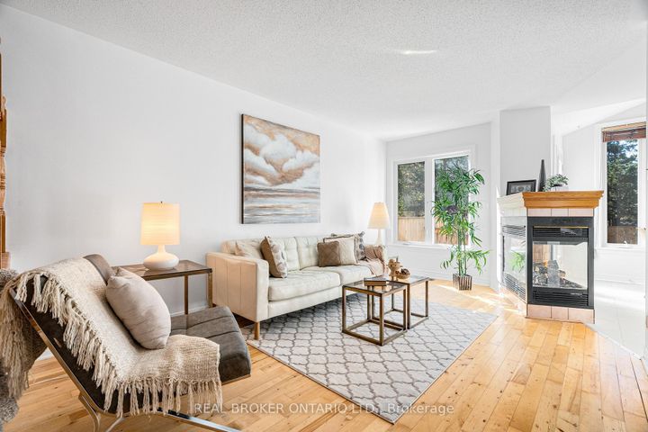 Photo 7 at 191 Thornbury Crescent, Nepean (Centrepointe), Ottawa