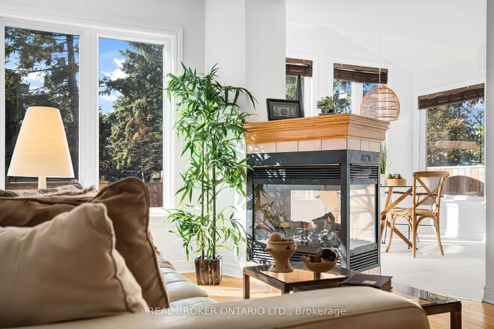 Photo 9 at 191 Thornbury Crescent, Nepean (Centrepointe), Ottawa