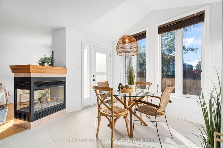 Photo 11 at 191 Thornbury Crescent, Nepean (Centrepointe), Ottawa