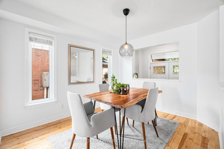 Photo 19 at 191 Thornbury Crescent, Nepean (Centrepointe), Ottawa