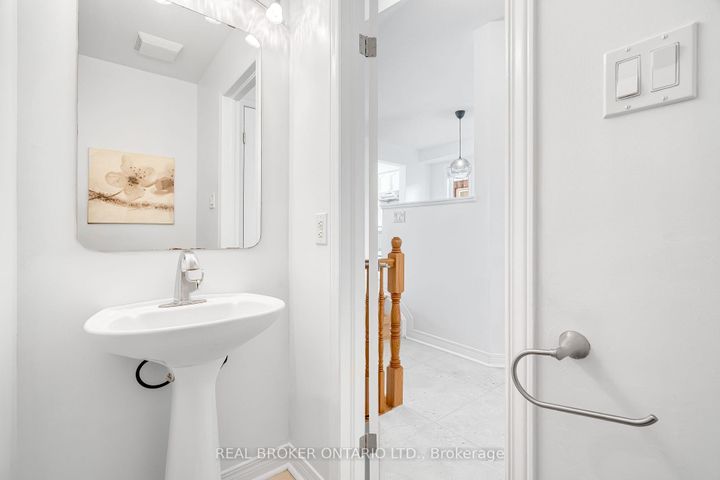 Photo 23 at 191 Thornbury Crescent, Nepean (Centrepointe), Ottawa