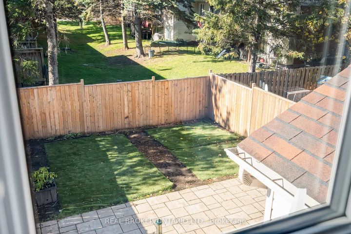 Photo 30 at 191 Thornbury Crescent, Nepean (Centrepointe), Ottawa