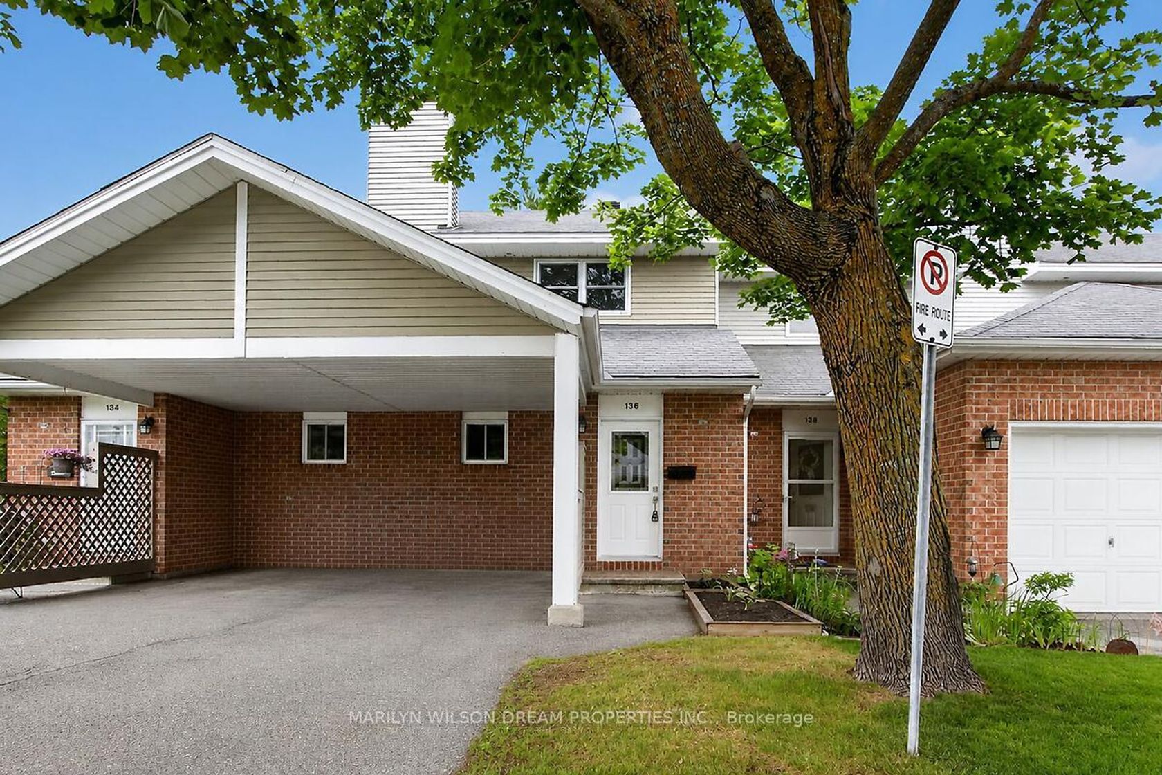 136 Bentbrook Crescent, Nepean (Heritage Park), Ottawa 