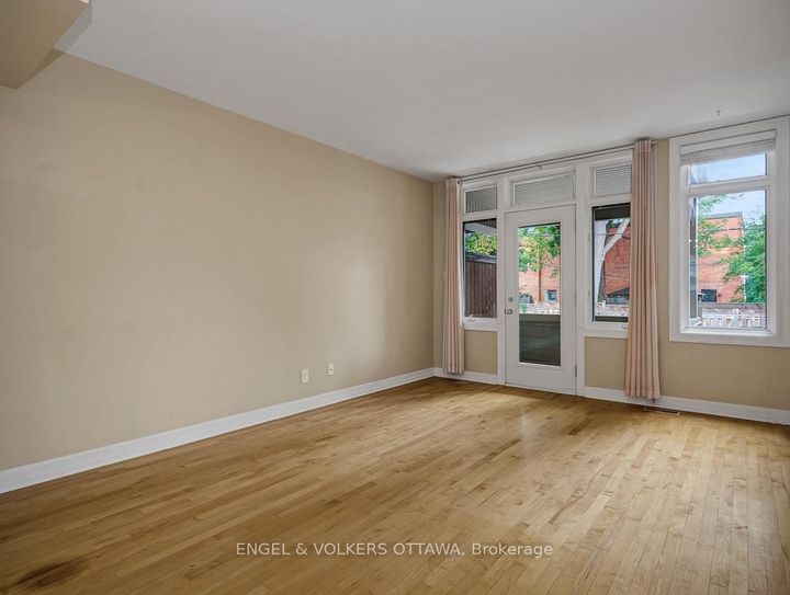 Photo 16 at A - 103 Third Avenue, Glebe, Ottawa