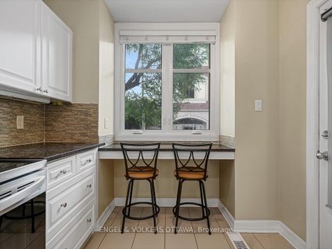 Photo 8 at A - 103 Third Avenue, Glebe, Ottawa