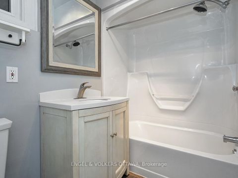 Photo 28 at A - 103 Third Avenue, Glebe, Ottawa