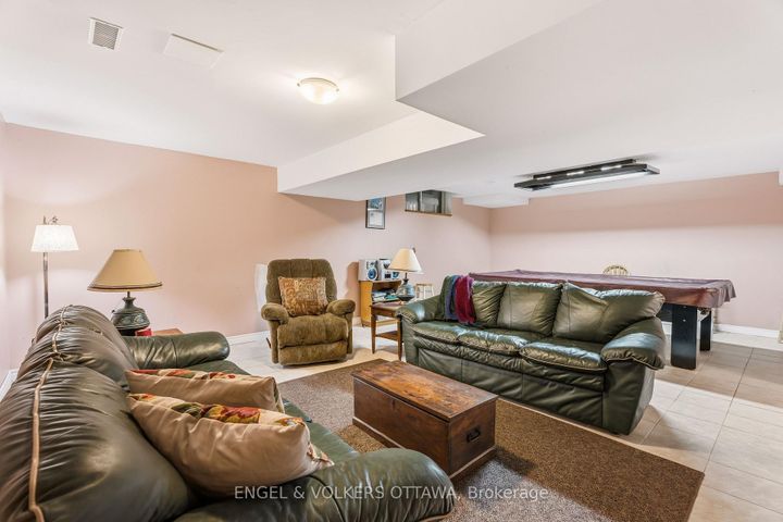 Photo 27 at 518 Stonechurch Way, Nepean (Cedargrove/Fraserdale), Ottawa