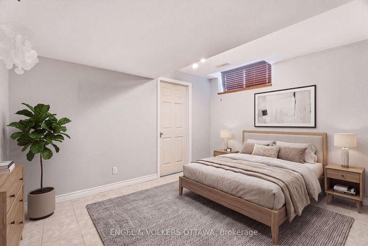Photo 31 at 518 Stonechurch Way, Nepean (Cedargrove/Fraserdale), Ottawa