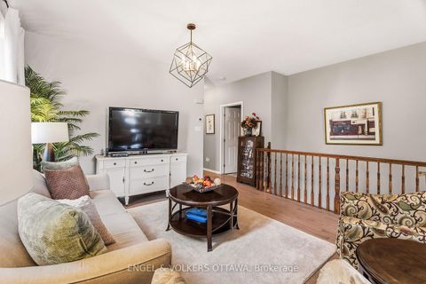 Photo 6 at 518 Stonechurch Way, Nepean (Cedargrove/Fraserdale), Ottawa