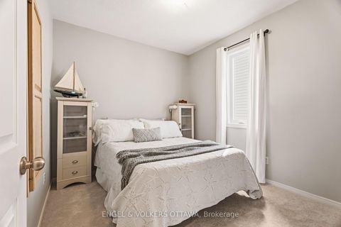 Photo 20 at 518 Stonechurch Way, Nepean (Cedargrove/Fraserdale), Ottawa