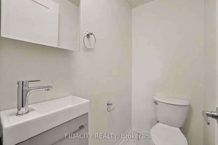 Photo 14 at E - 44 Foxfield Drive, Nepean (Knollsbrook), Ottawa