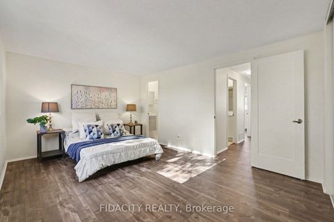 Photo 13 at E - 44 Foxfield Drive, Nepean (Knollsbrook), Ottawa