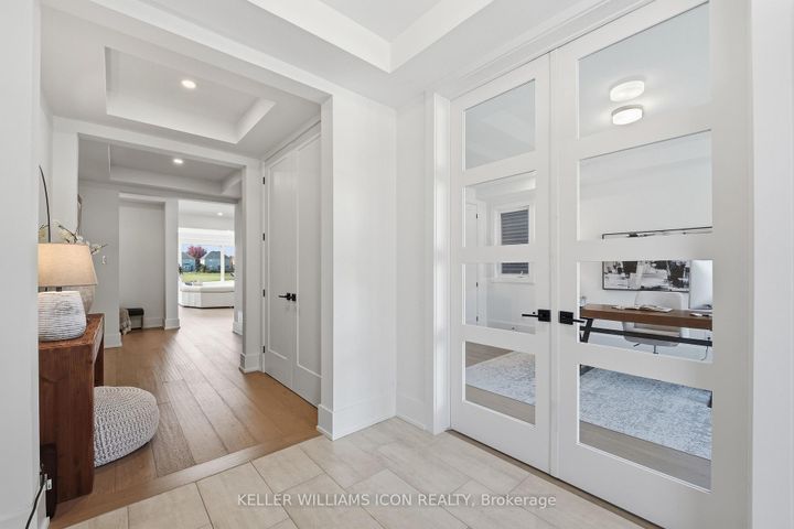 Photo 4 at 711 Fenwick Way, Nepean (Stonebridge), Ottawa