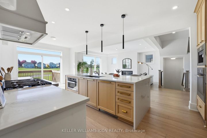 Photo 16 at 711 Fenwick Way, Nepean (Stonebridge), Ottawa