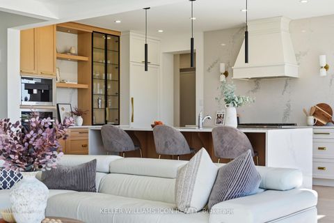 Photo 9 at 711 Fenwick Way, Nepean (Stonebridge), Ottawa