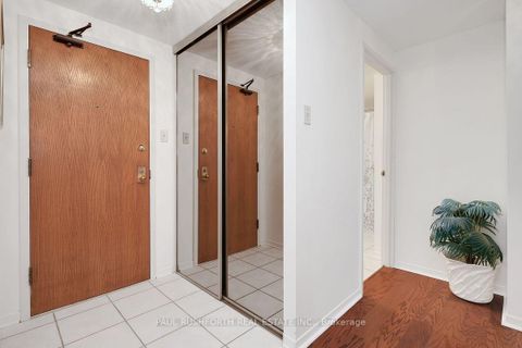 Photo 3 at 815 - 80 Sandcastle Drive, Nepean (Leslie Park), Ottawa