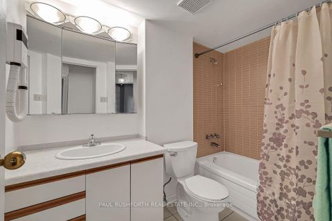 Photo 16 at 815 - 80 Sandcastle Drive, Nepean (Leslie Park), Ottawa