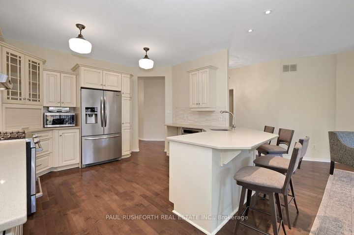 Photo 12 at 108 Islay Private, Nepean (Stonebridge), Ottawa