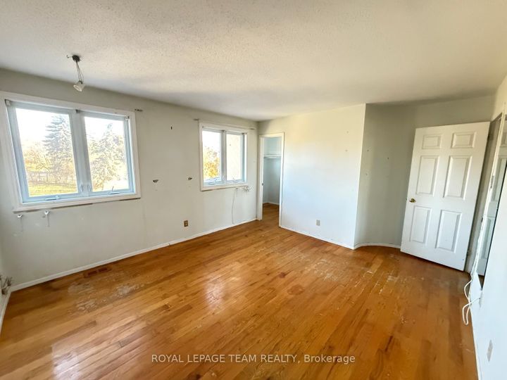 Photo 19 at 86 HUMMINGBIRD Crescent, Nepean (Cedargrove/Fraserdale), Ottawa
