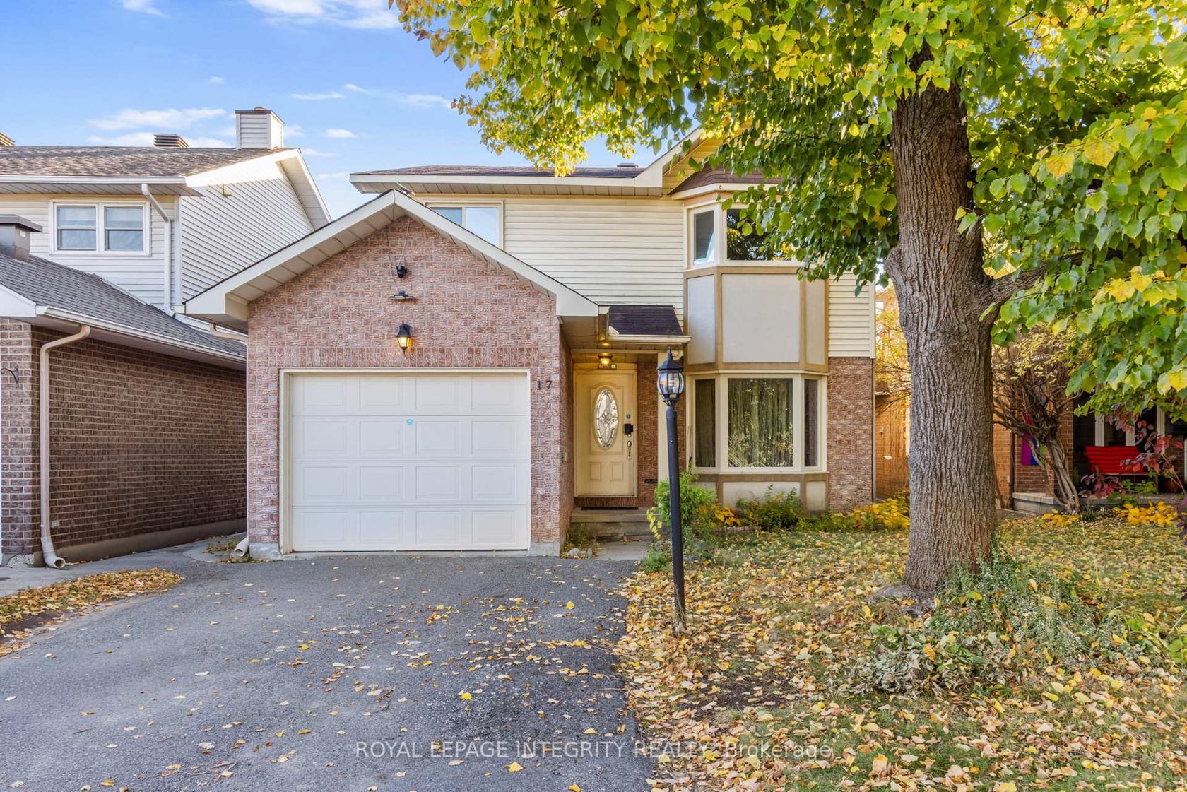 17 Constable Street, Nepean (Cedargrove/Fraserdale), Ottawa 