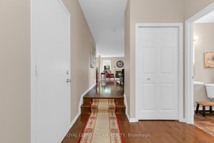 Photo 3 at 28 Appledale Drive, Nepean (Longfields), Ottawa