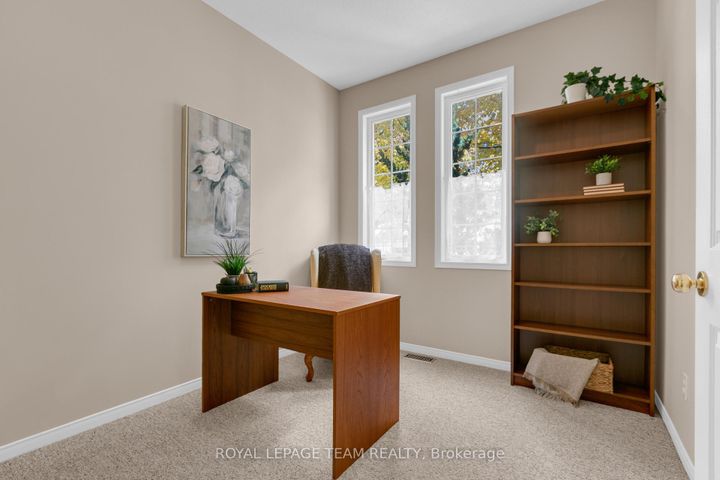 Photo 6 at 28 Appledale Drive, Nepean (Longfields), Ottawa