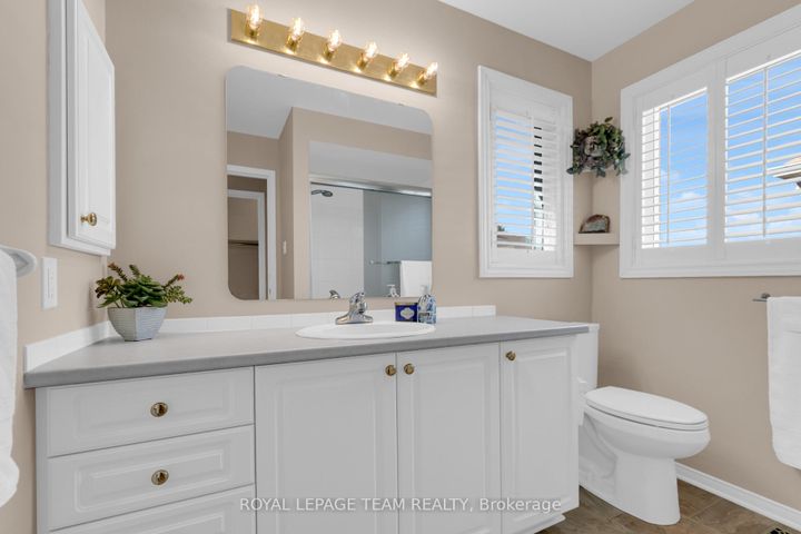 Photo 29 at 28 Appledale Drive, Nepean (Longfields), Ottawa