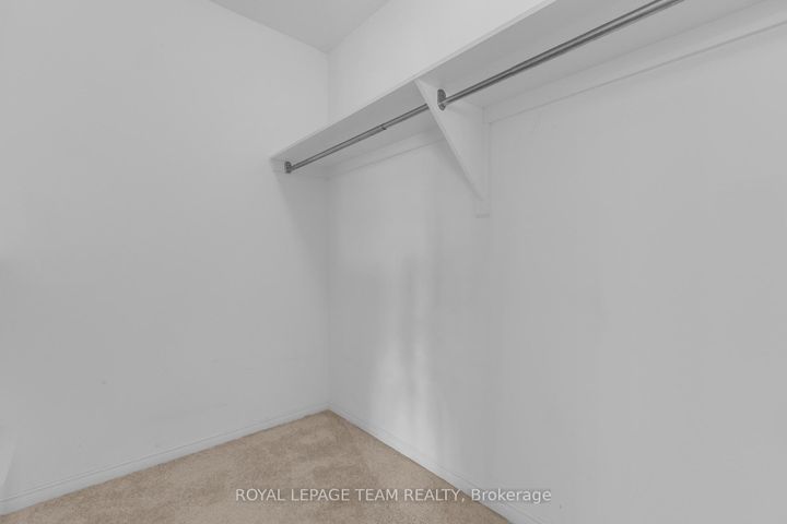 Photo 31 at 28 Appledale Drive, Nepean (Longfields), Ottawa