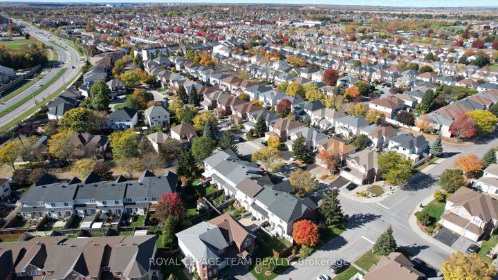 Photo 45 at 28 Appledale Drive, Nepean (Longfields), Ottawa