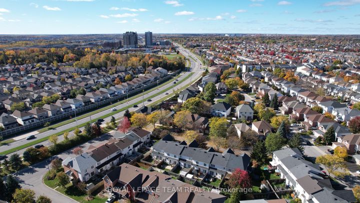 Photo 46 at 28 Appledale Drive, Nepean (Longfields), Ottawa