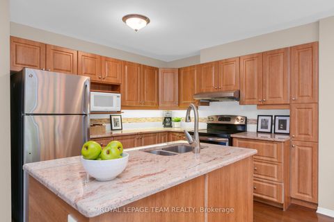 Photo 16 at 28 Appledale Drive, Nepean (Longfields), Ottawa