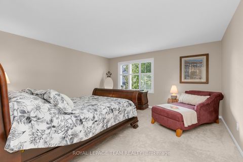 Photo 24 at 28 Appledale Drive, Nepean (Longfields), Ottawa
