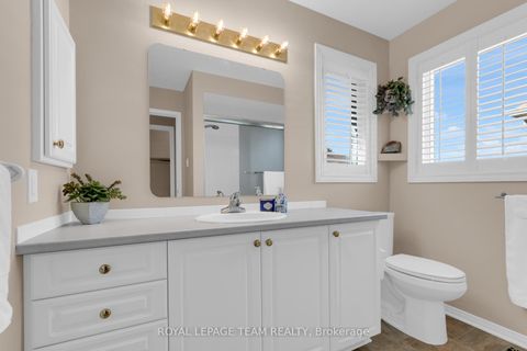 Photo 29 at 28 Appledale Drive, Nepean (Longfields), Ottawa