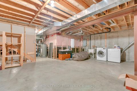 Photo 38 at 28 Appledale Drive, Nepean (Longfields), Ottawa