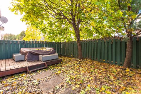 Photo 42 at 28 Appledale Drive, Nepean (Longfields), Ottawa